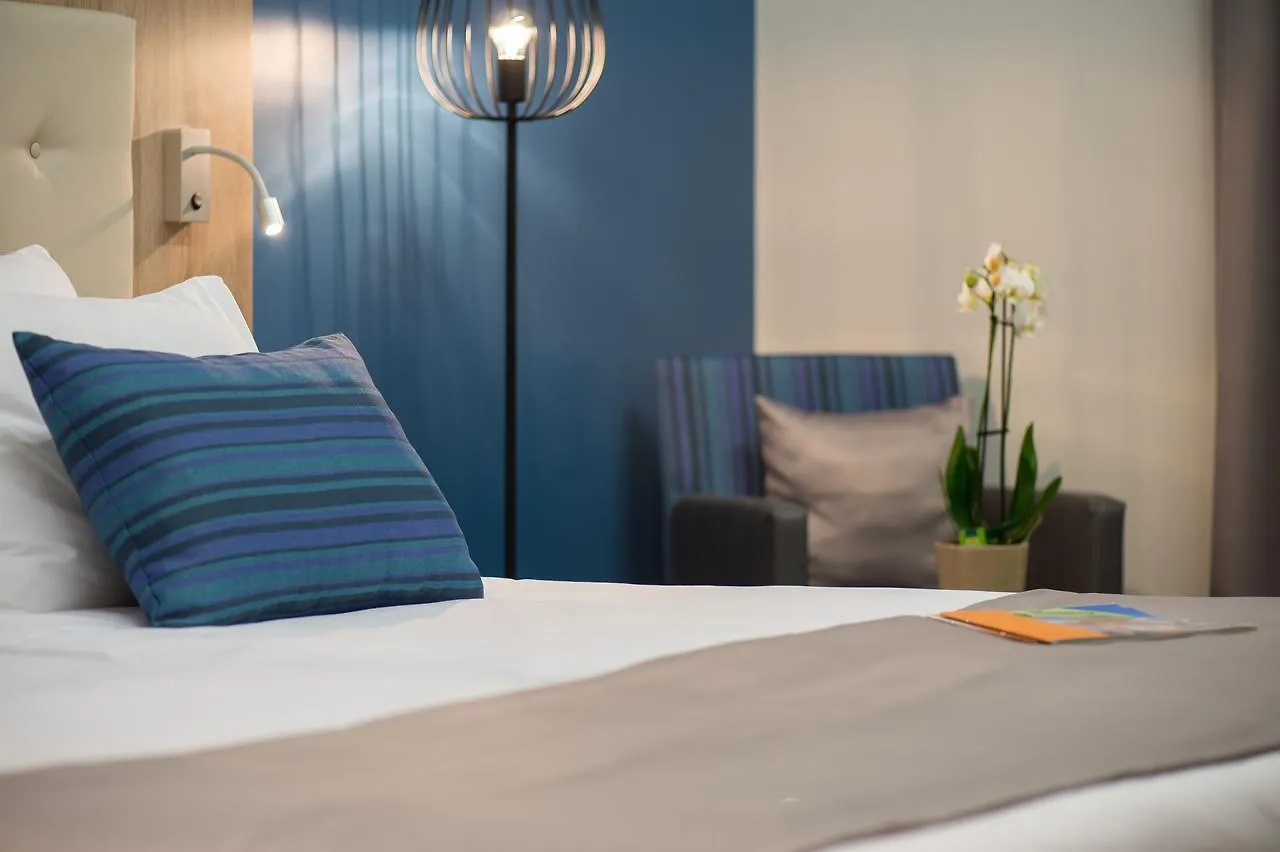 ****  Three Corners Lifestyle Hotel Будапешт Венгрия
