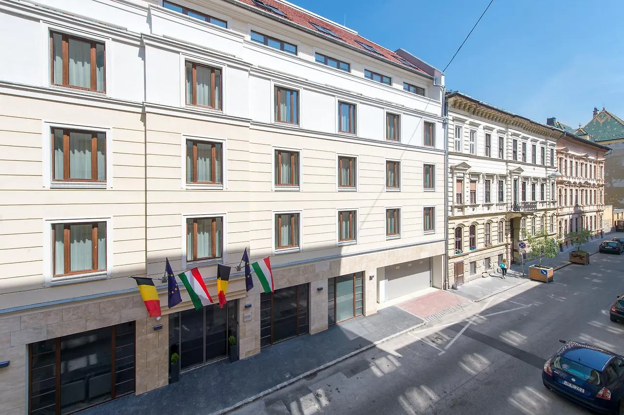 ****  Three Corners Lifestyle Hotel Будапешт Венгрия